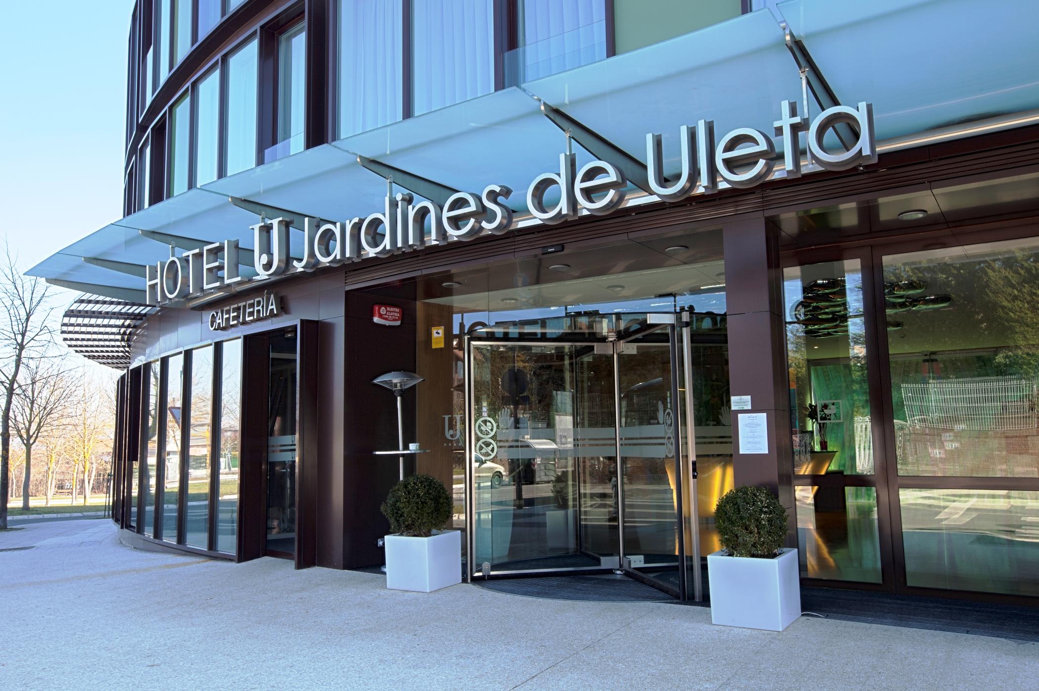 Hotel Jardines De Uleta Suites Vitoria-Gasteiz Zewnętrze zdjęcie