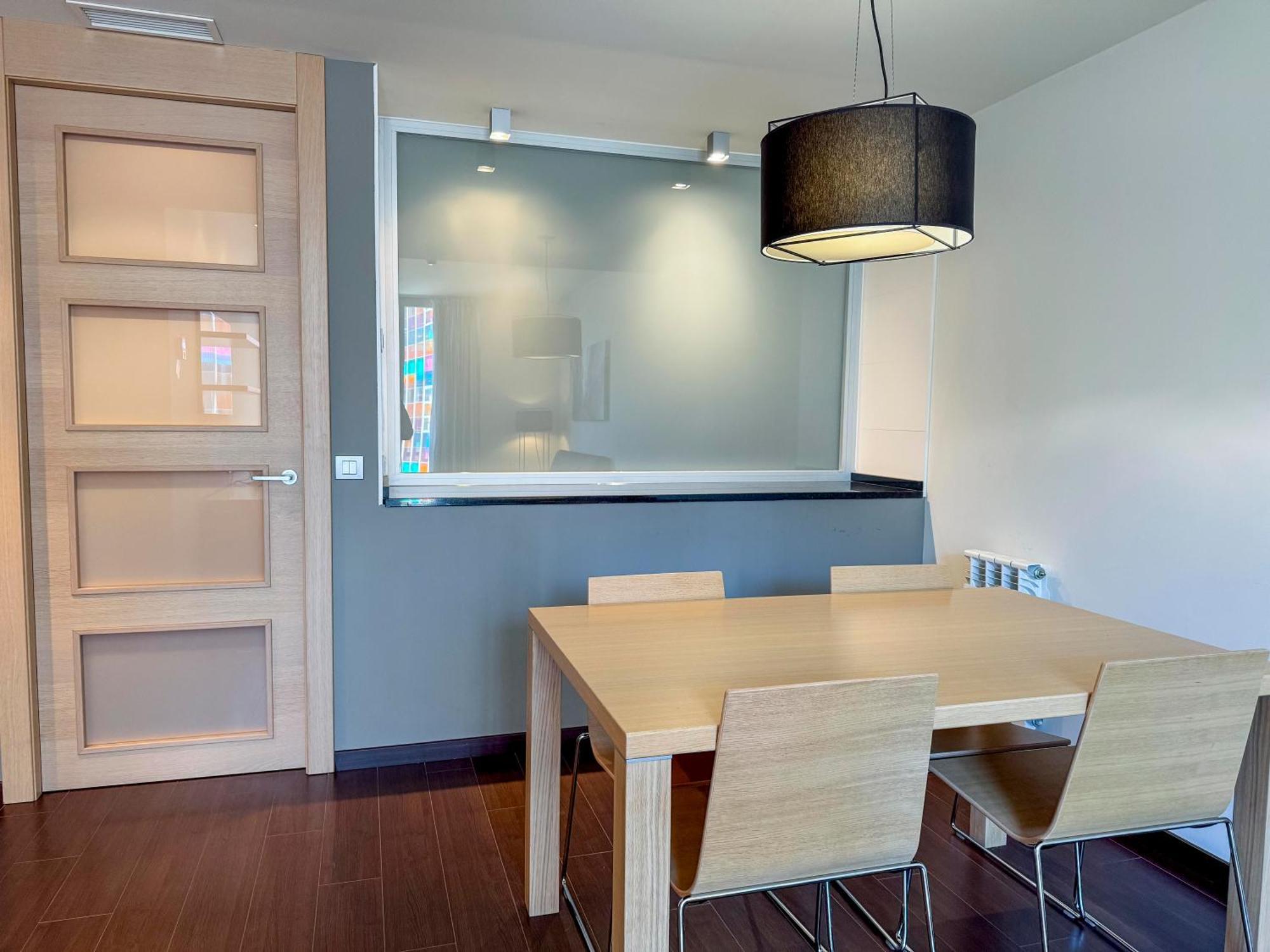 Hotel Jardines De Uleta Suites Vitoria-Gasteiz Zewnętrze zdjęcie