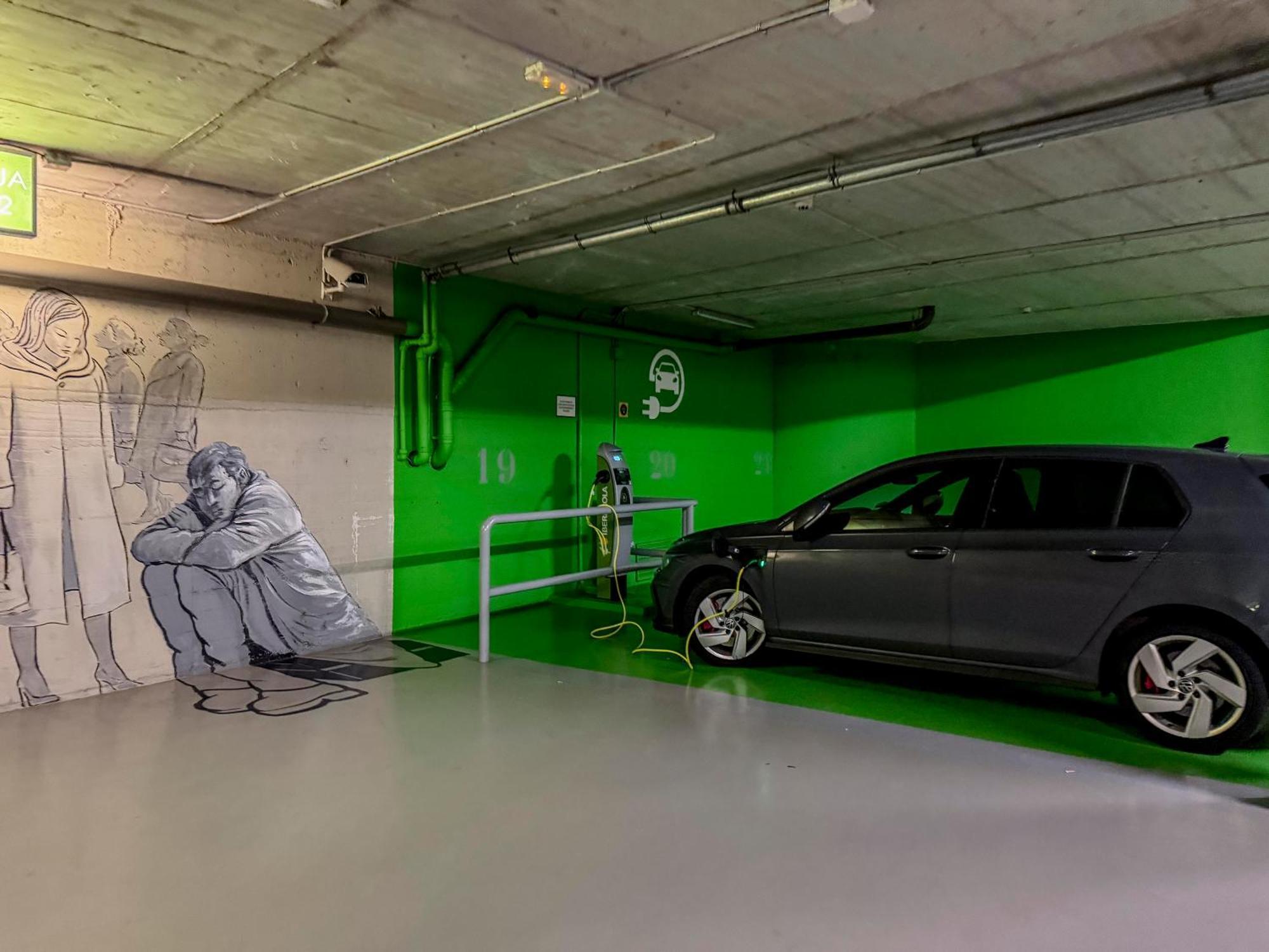 Hotel Jardines De Uleta Suites Vitoria-Gasteiz Zewnętrze zdjęcie