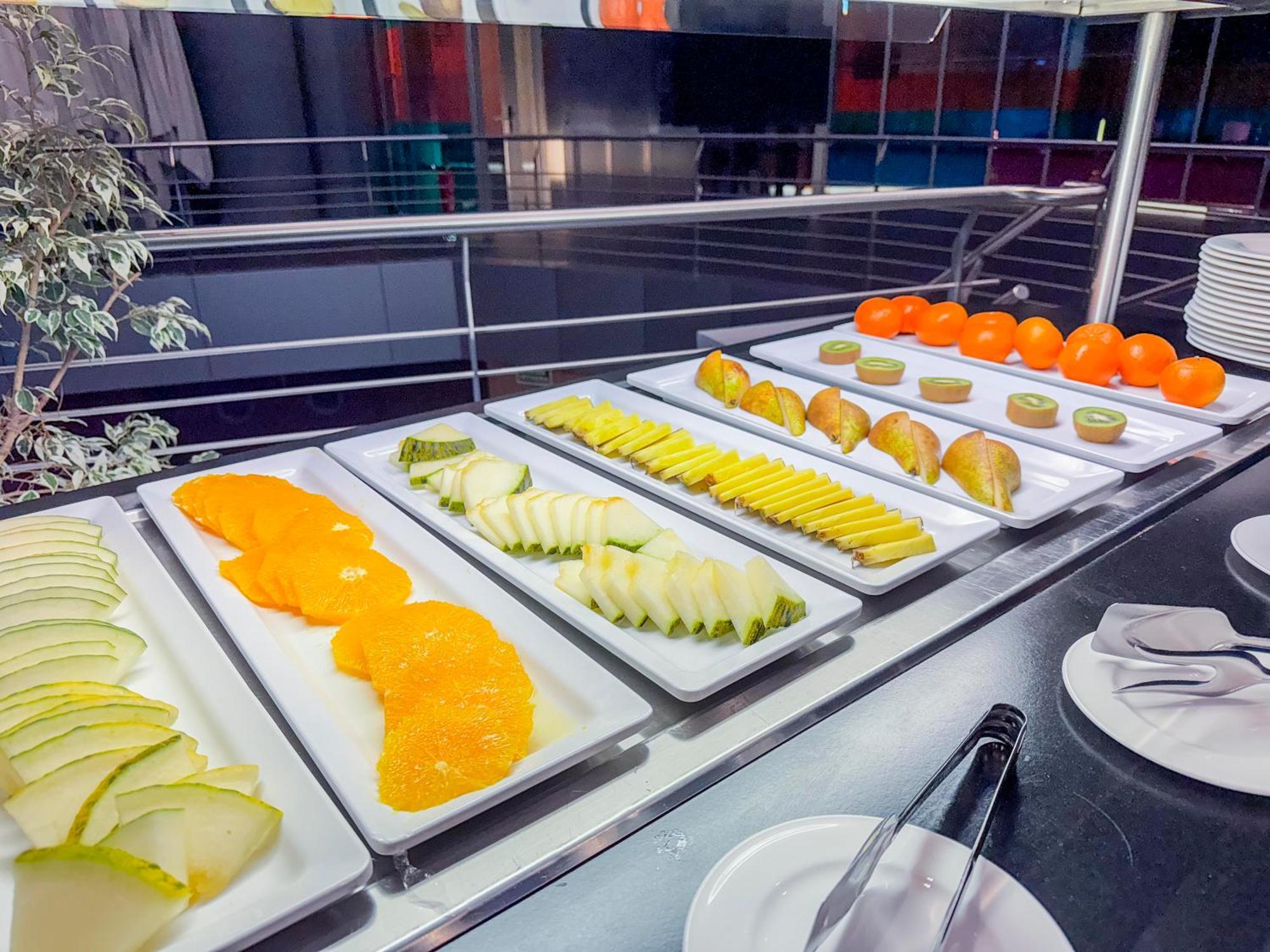 Hotel Jardines De Uleta Suites Vitoria-Gasteiz Zewnętrze zdjęcie
